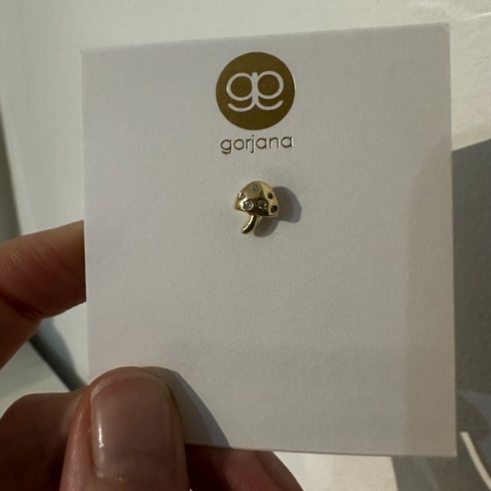 Gorjana Gold and CZ studded mushroom earring stud never worn - Picture 3 of 3